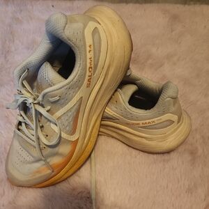 Salomon Women's Glide Max Shoes - Light Gray and Orange